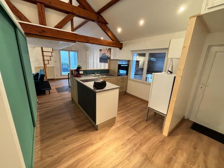 Mini-Loft, Terrasse 24M2, Internet Haut-Debit, Garage Prive Et Place De Parking Audincourt Экстерьер фото